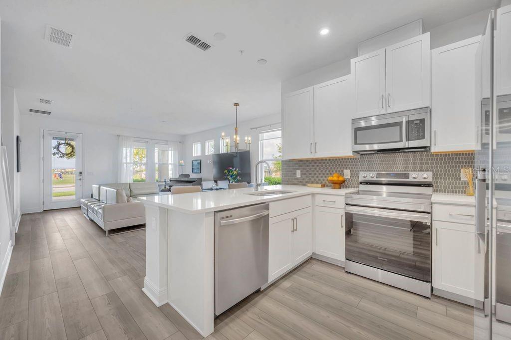 Image 7 of 33 For 14011 Centerline Drive