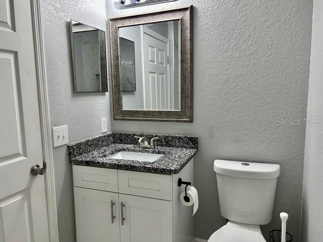 Image 17 of 29 For 898 Farrington Drive