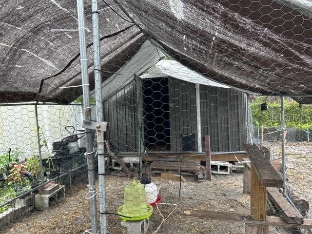 Image 26 of 29 For 898 Farrington Drive