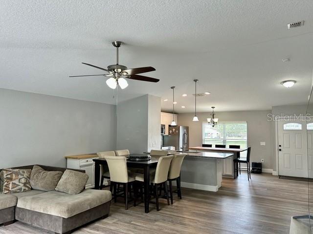 Image 9 of 29 For 898 Farrington Drive