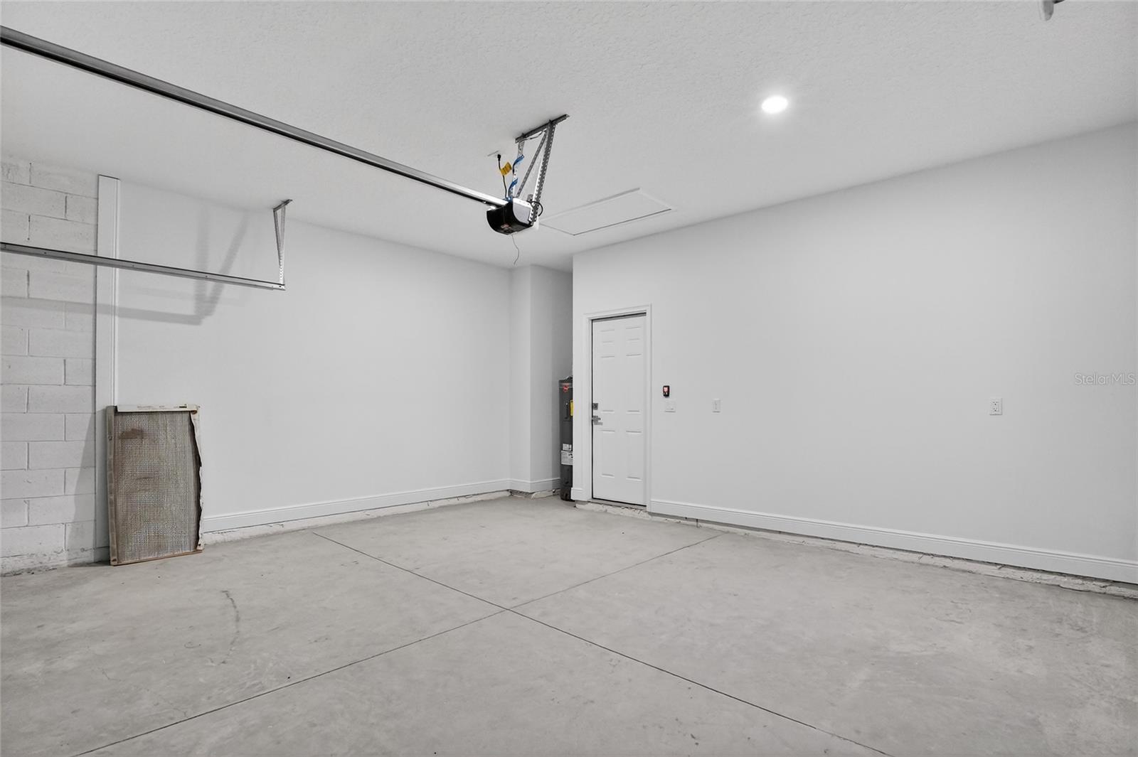 Listing photo id 21 for 99 Goldcoast Place