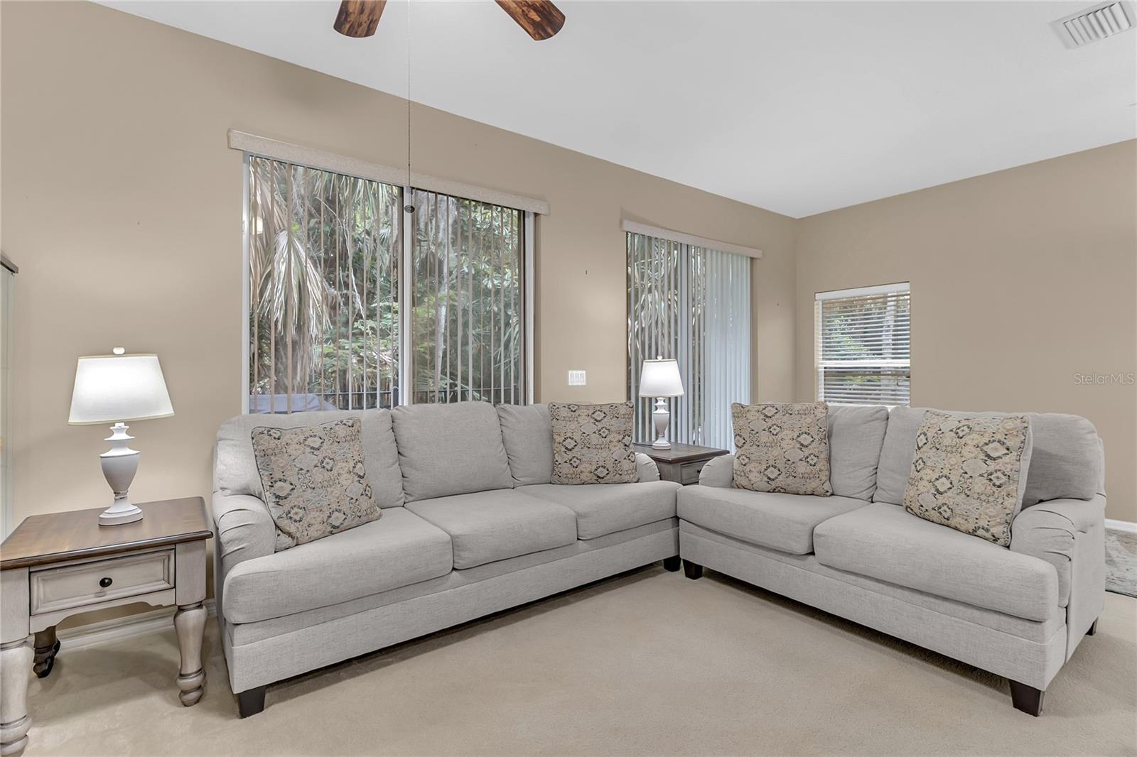 Image 2 of 37 For 572 Pinebranch Circle