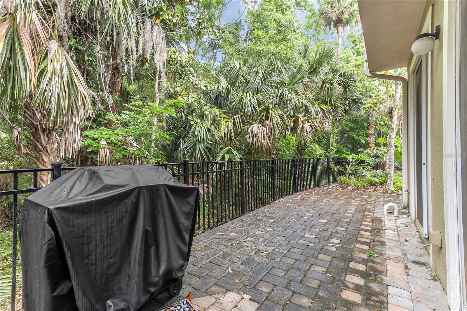 Image 30 of 37 For 572 Pinebranch Circle