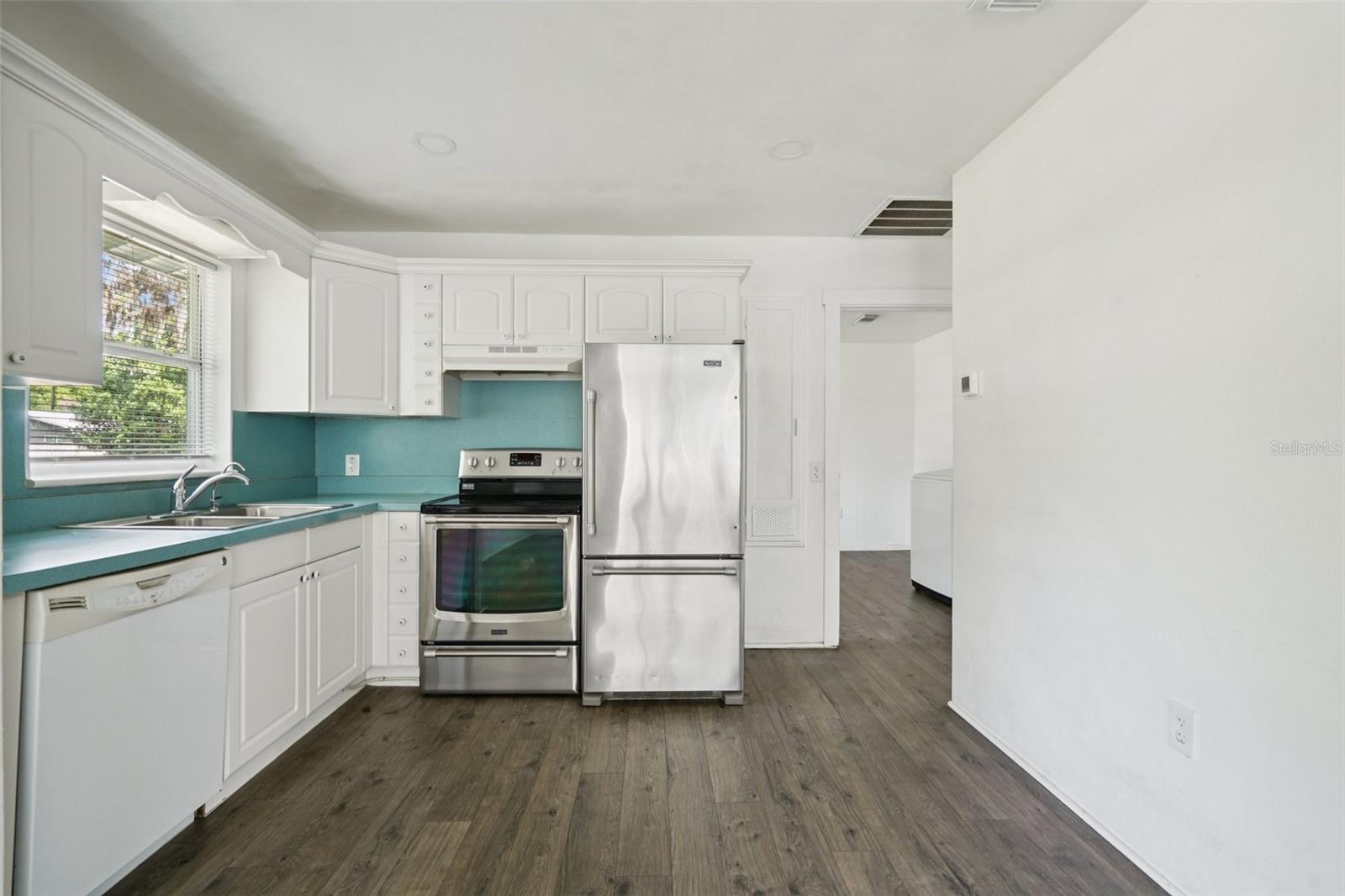 Image 10 of 26 For 12385 135th Court