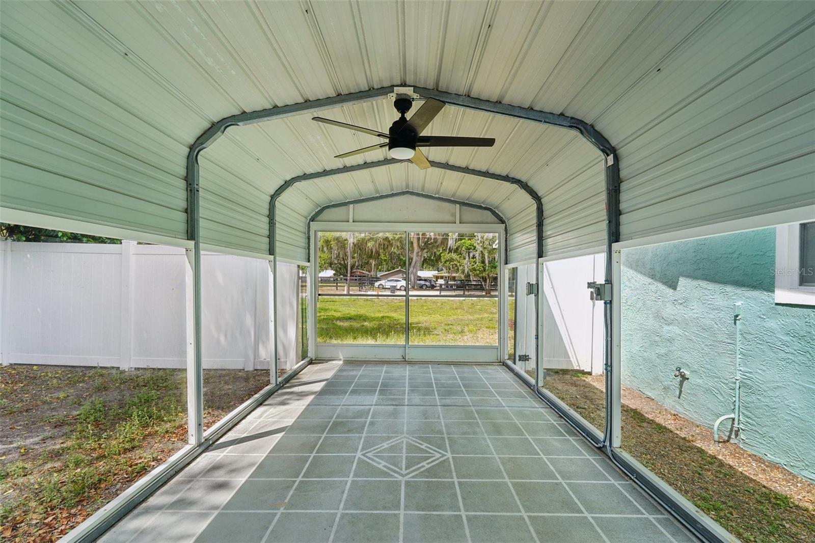 Image 4 of 26 For 12385 135th Court