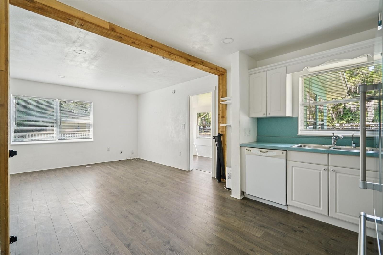 Image 9 of 26 For 12385 135th Court