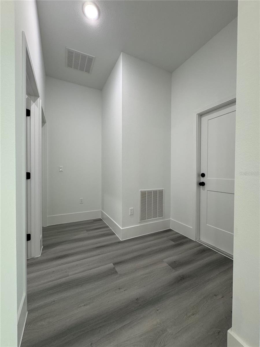 Listing photo id 18 for 10099 Carib Way