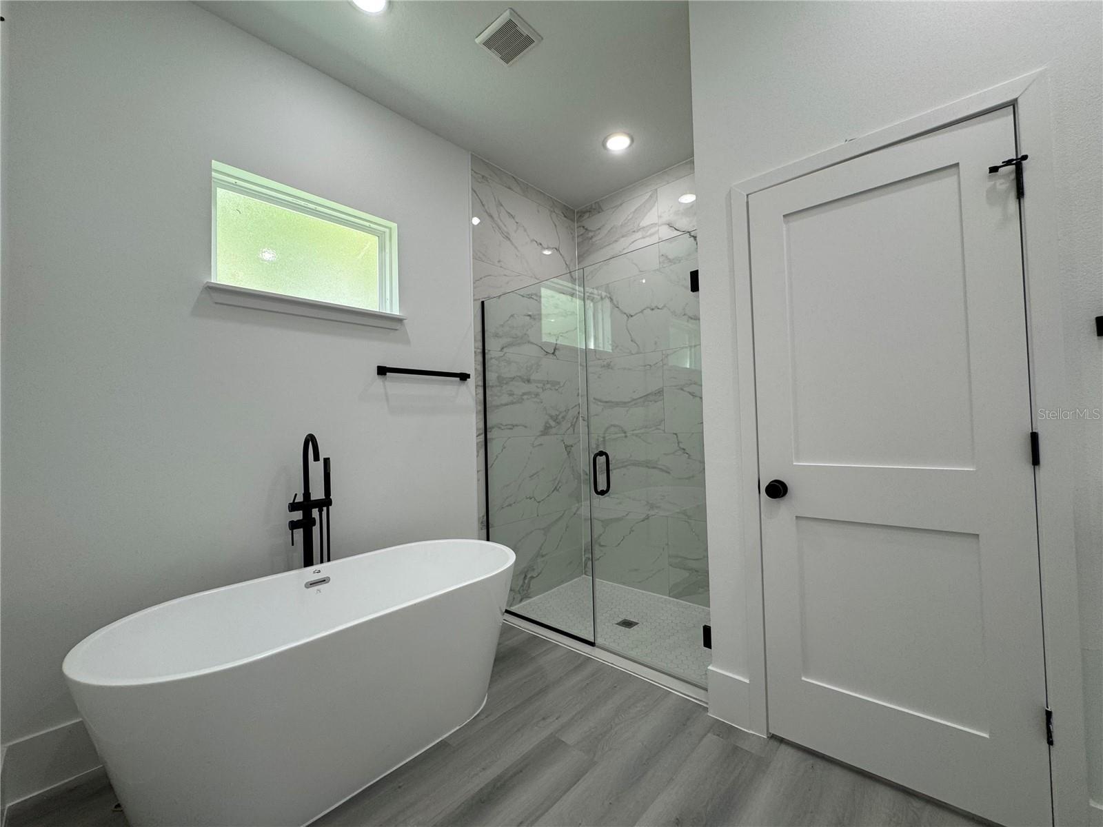 Listing photo id 22 for 10099 Carib Way