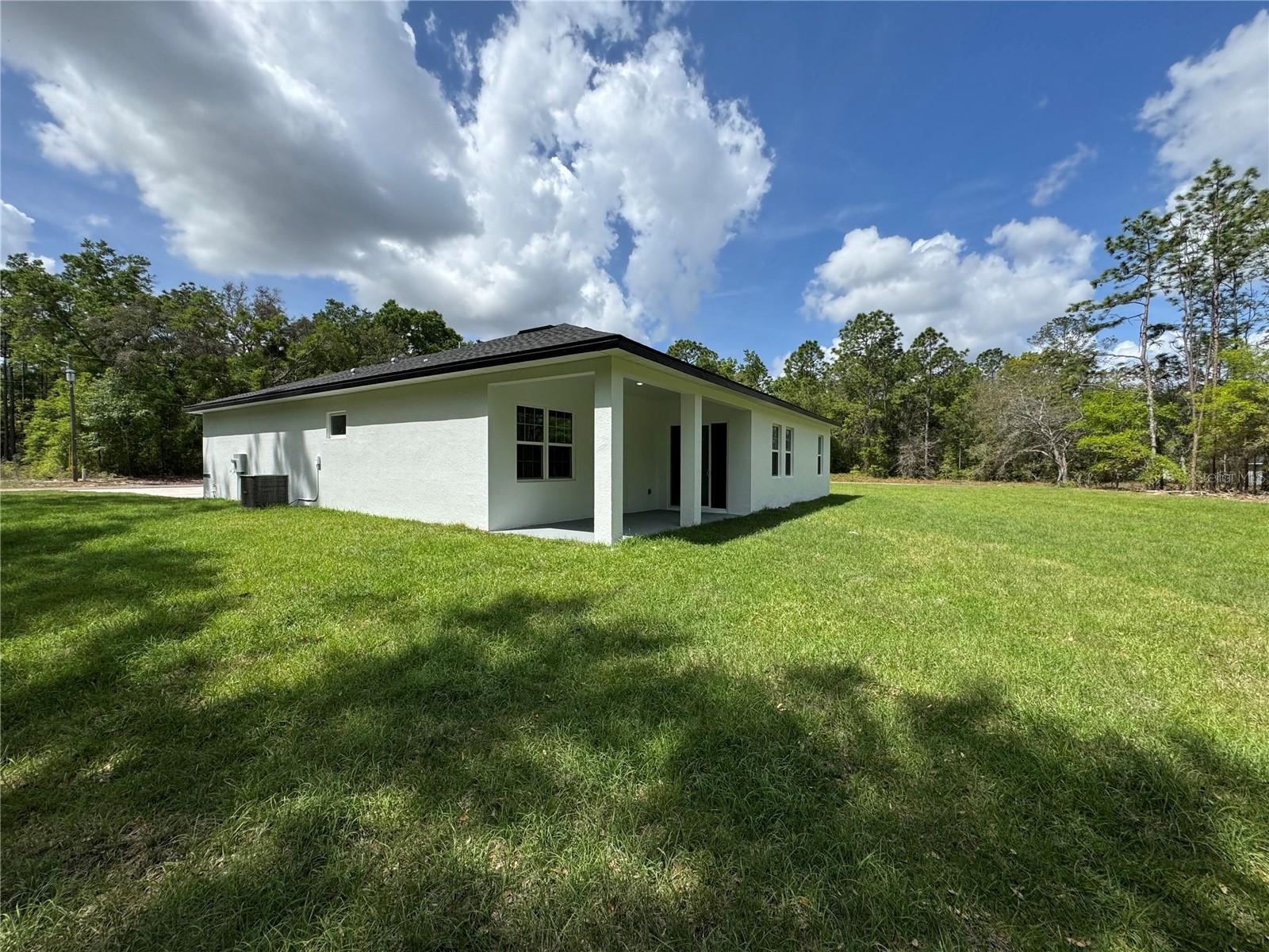 Listing photo id 6 for 10099 Carib Way