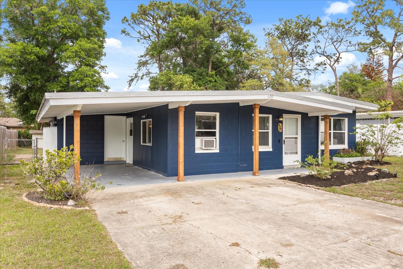 Image 2 of 35 For 609 Highland Street