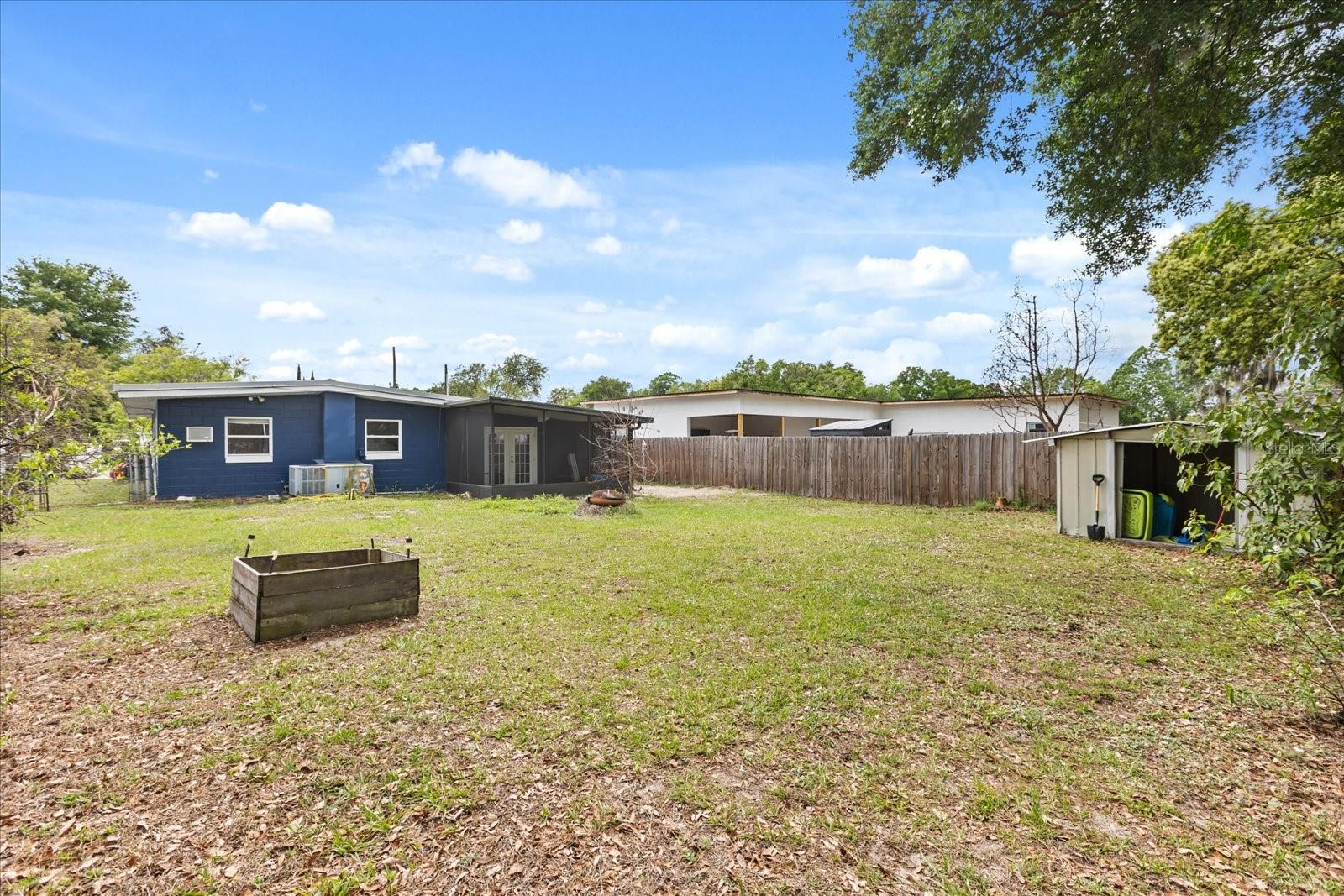 Image 28 of 35 For 609 Highland Street