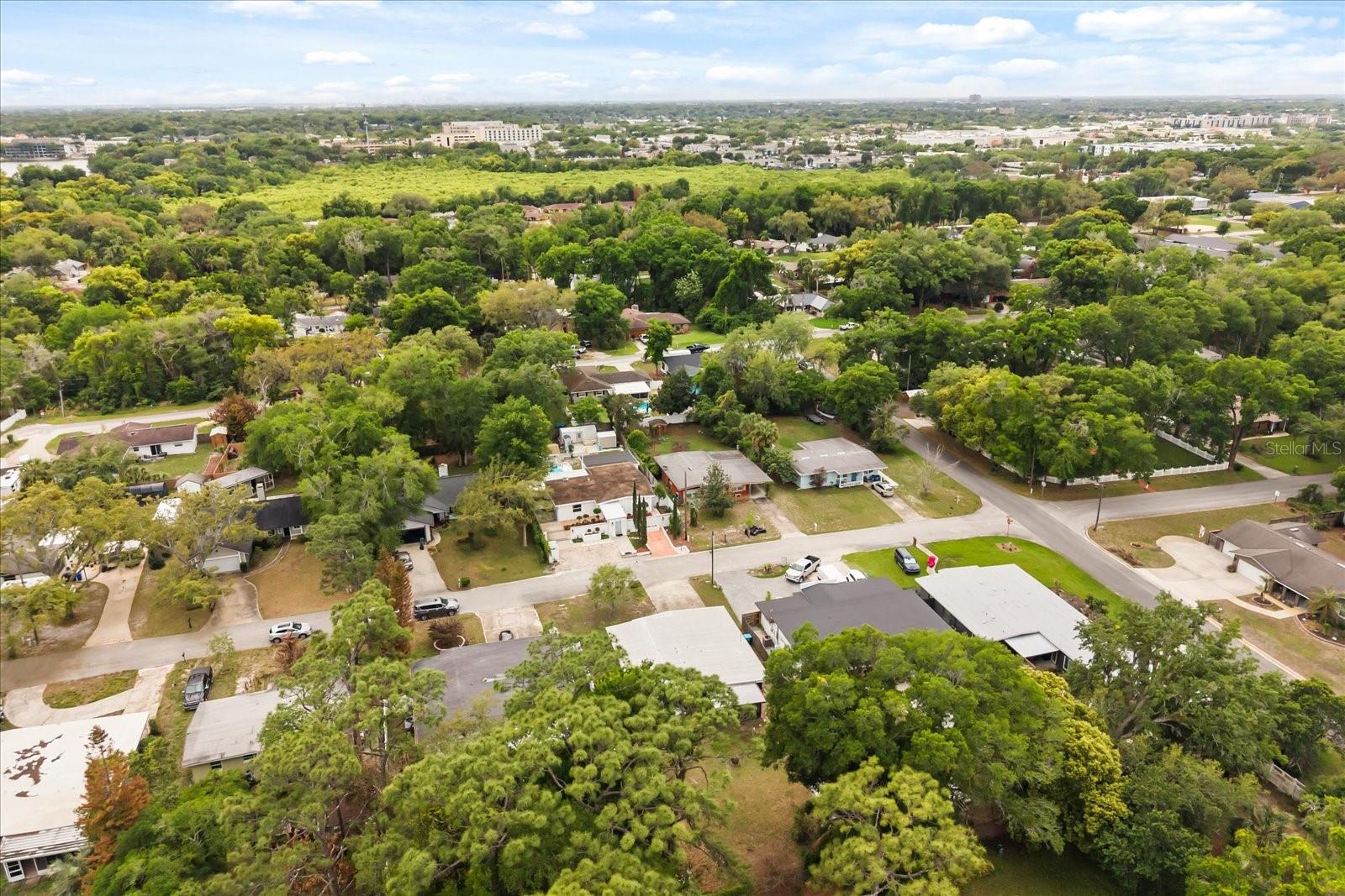 Image 31 of 35 For 609 Highland Street