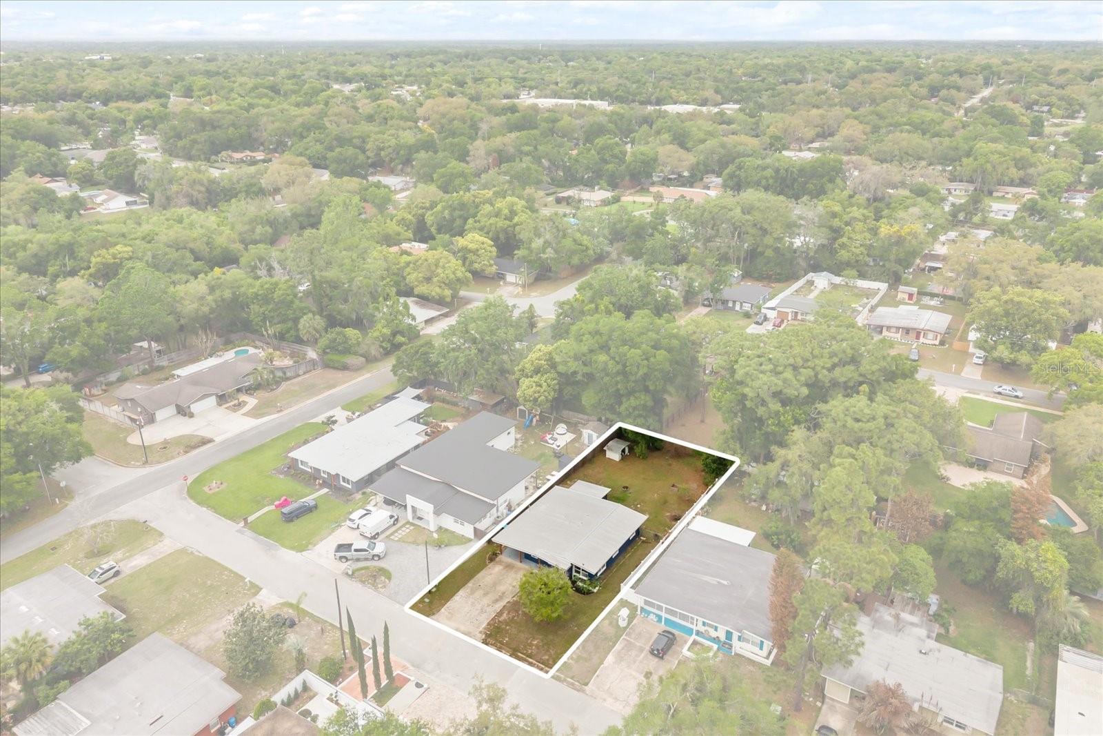 Image 33 of 35 For 609 Highland Street