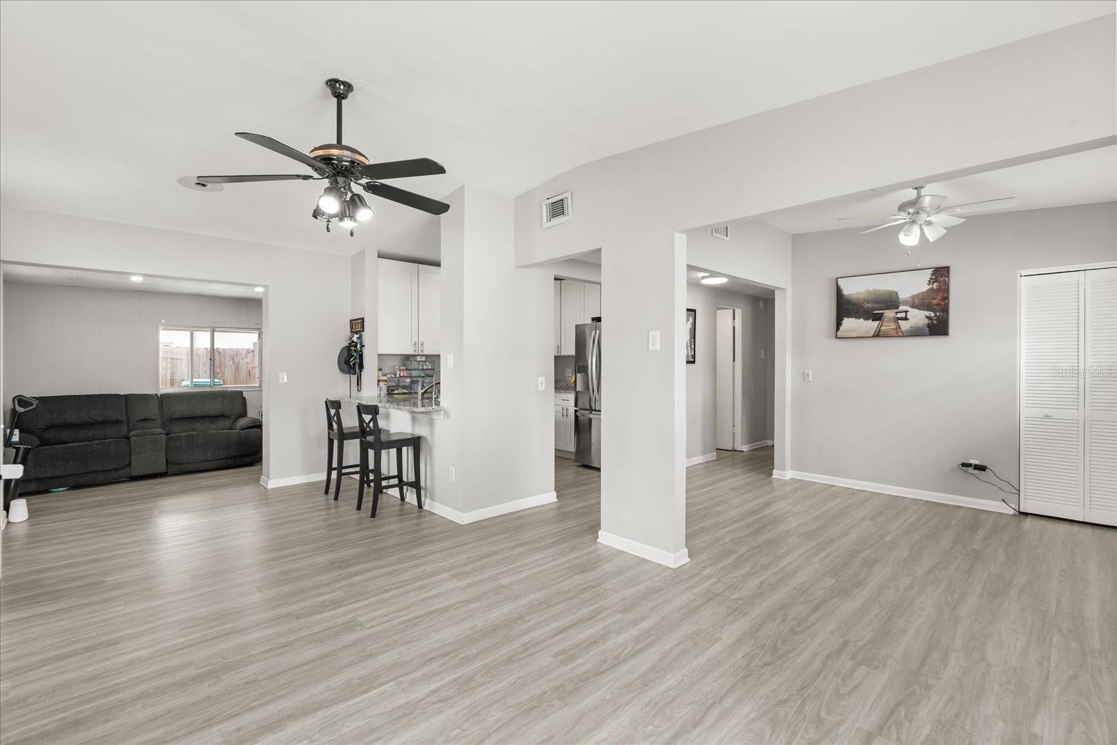 Image 5 of 35 For 609 Highland Street