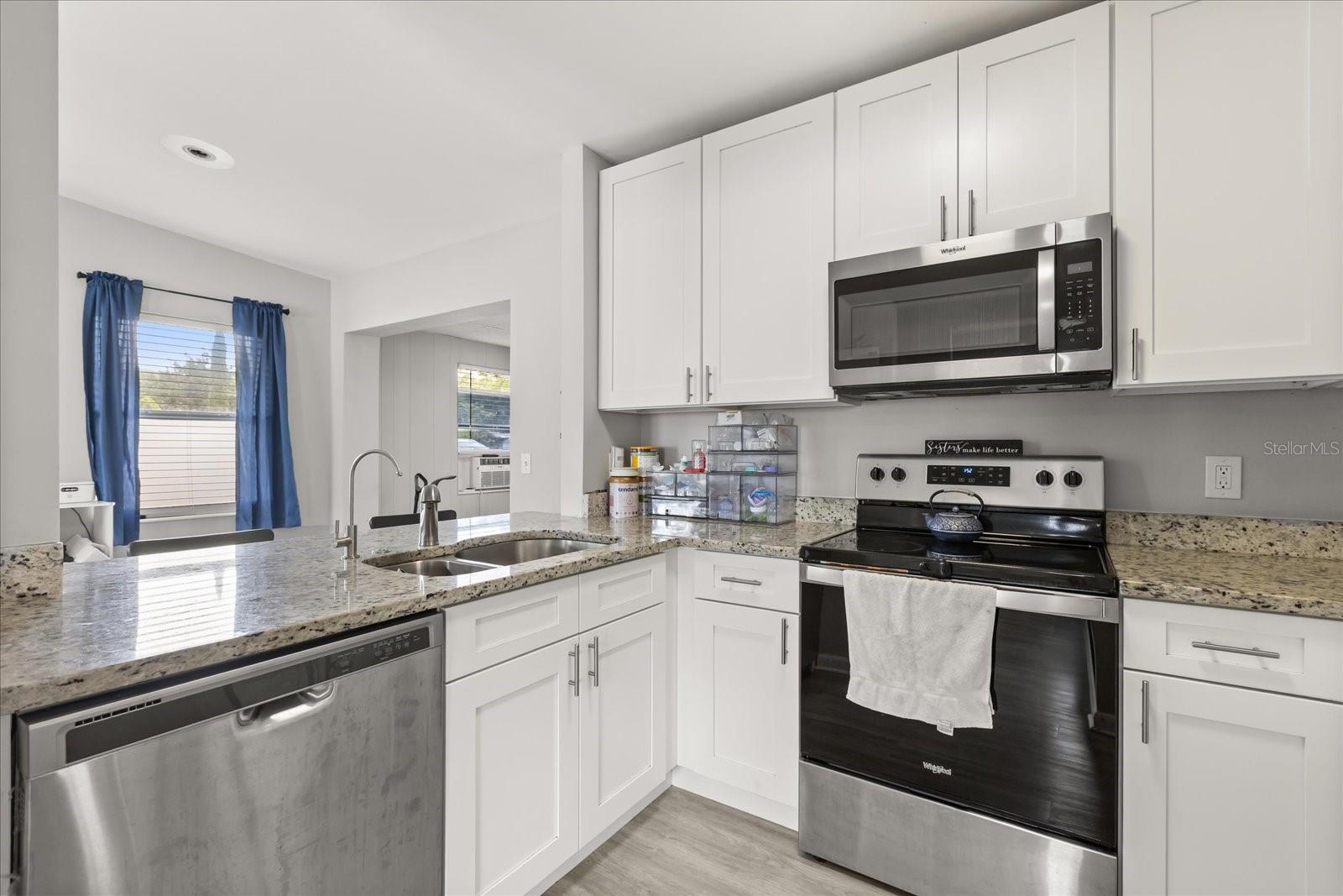 Image 9 of 35 For 609 Highland Street