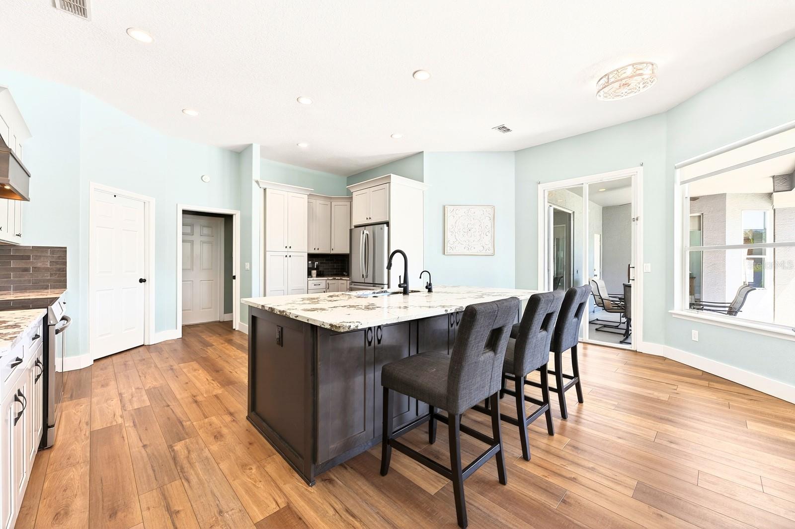 Image 10 of 38 For 1047 Willa Lake Circle