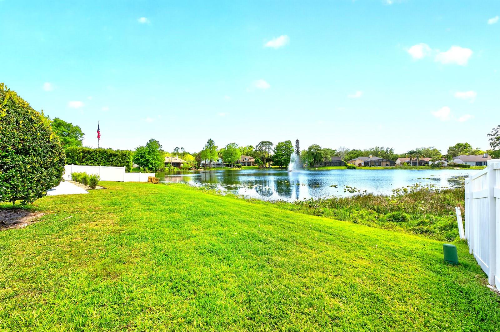 Image 30 of 38 For 1047 Willa Lake Circle