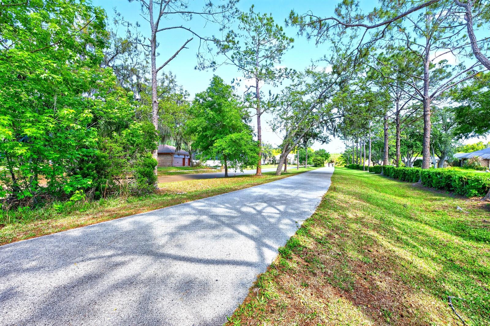 Image 34 of 38 For 1047 Willa Lake Circle