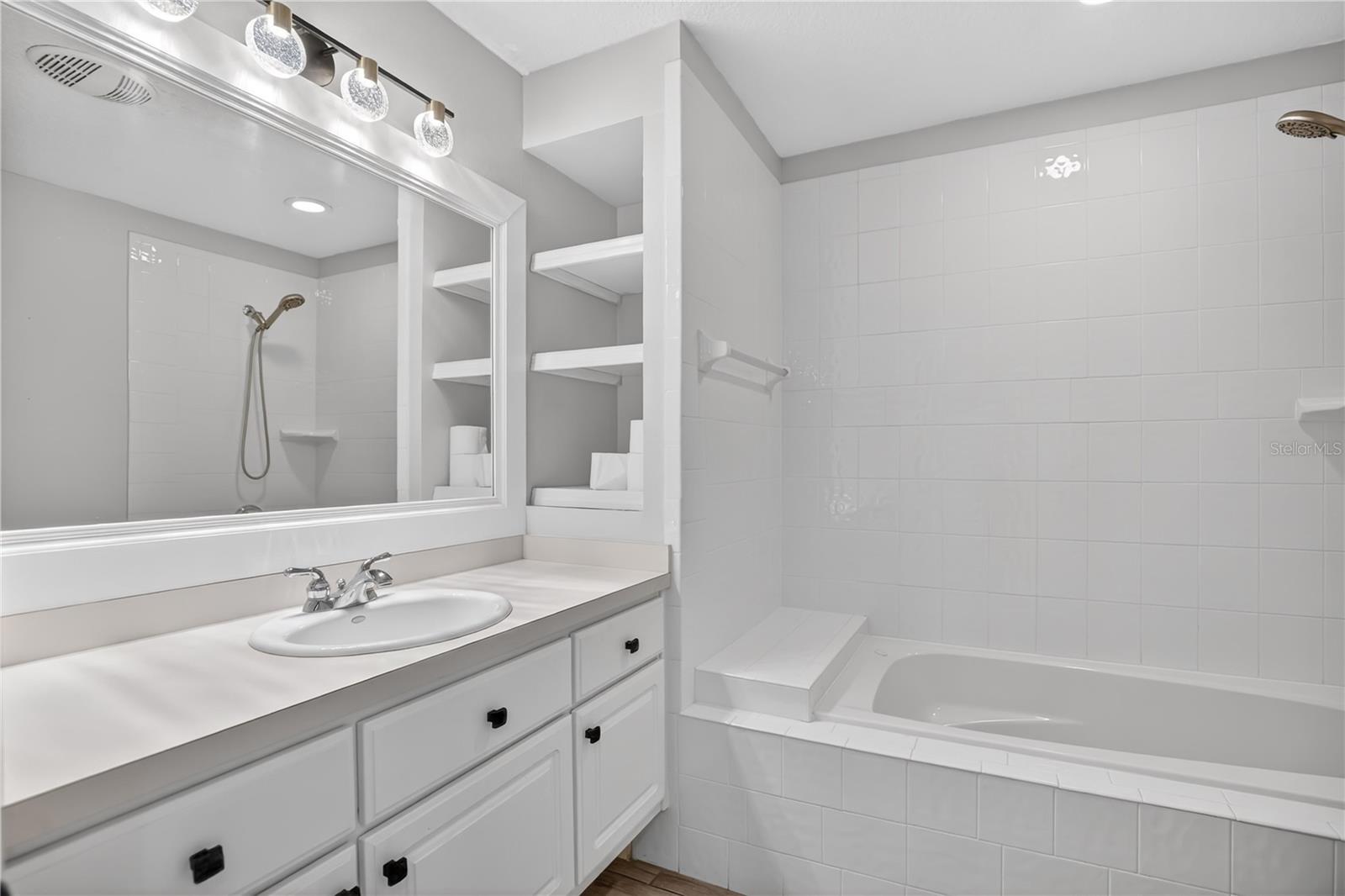 Image 21 of 33 For 1029 Glenwood Road