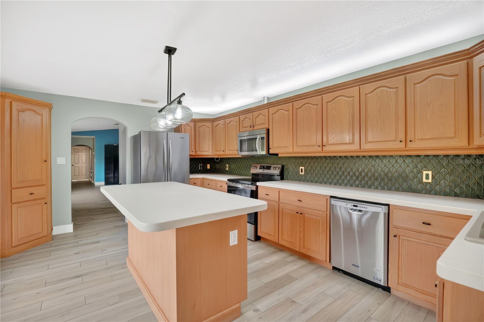 Image 9 of 33 For 1029 Glenwood Road