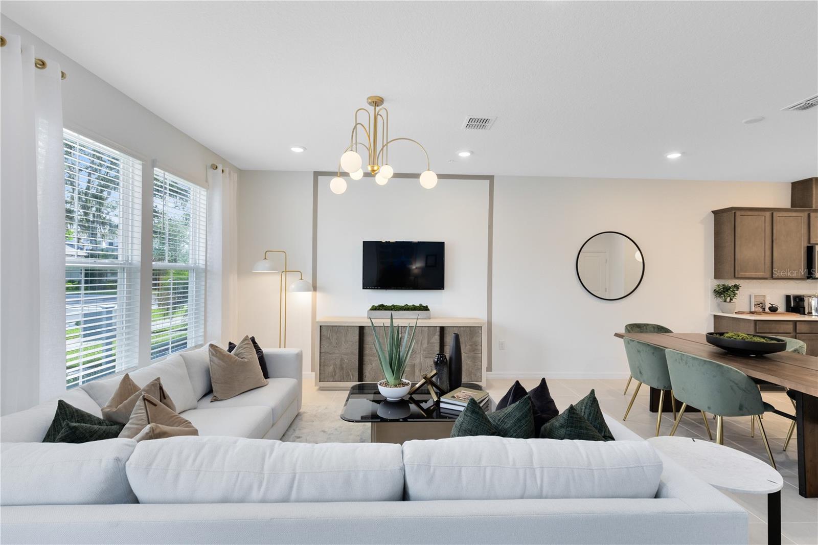 Image 16 of 31 For 11406 Nona Sound Street