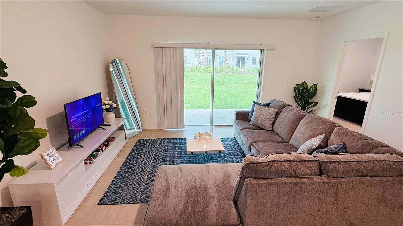 Image 18 of 35 For 5766 Le Marin Way