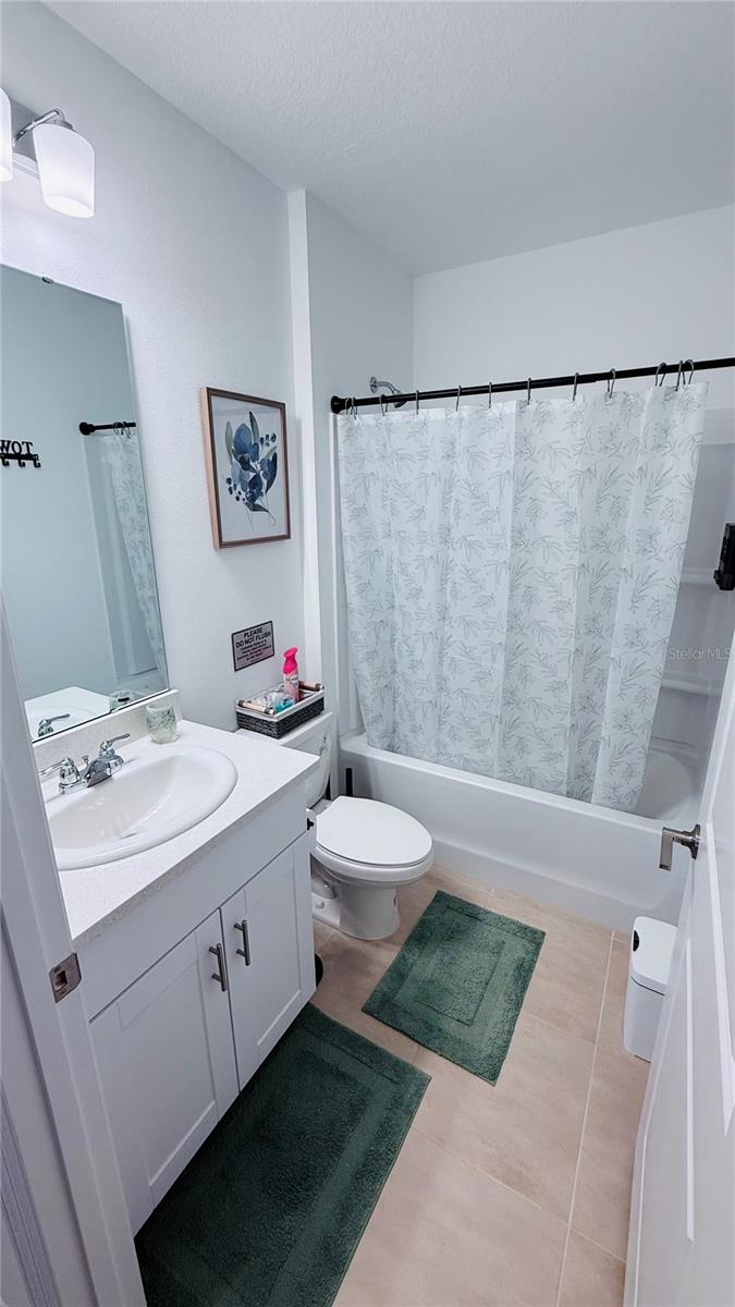 Image 28 of 35 For 5766 Le Marin Way