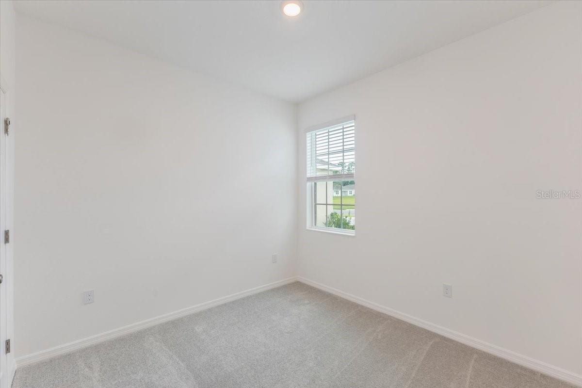 Image 7 of 18 For 243 Fredericksburg Avenue