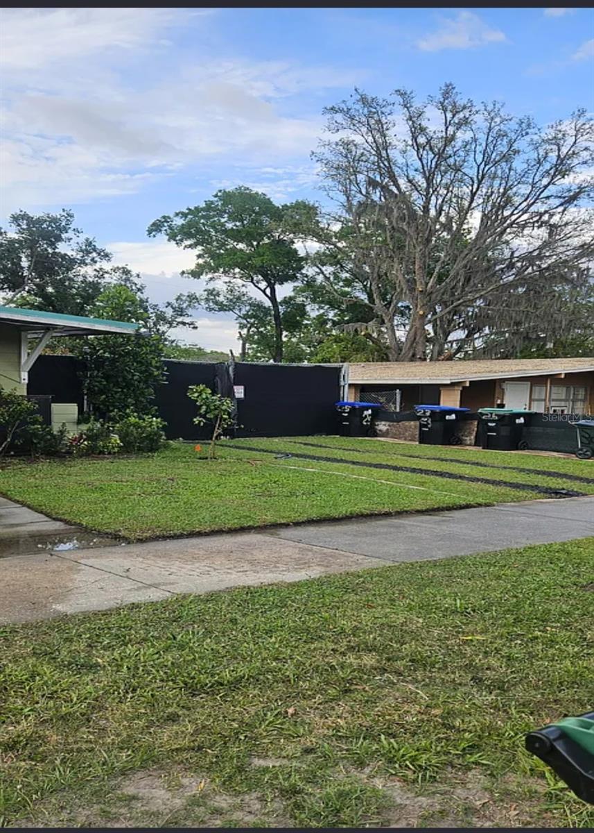 Listing photo id 0 for 6923 Anoka Drive