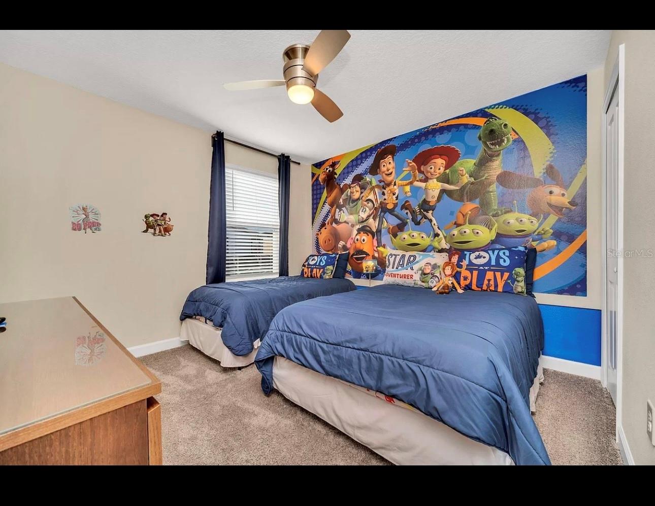 Image 17 of 43 For 740 Drop Shot Drive