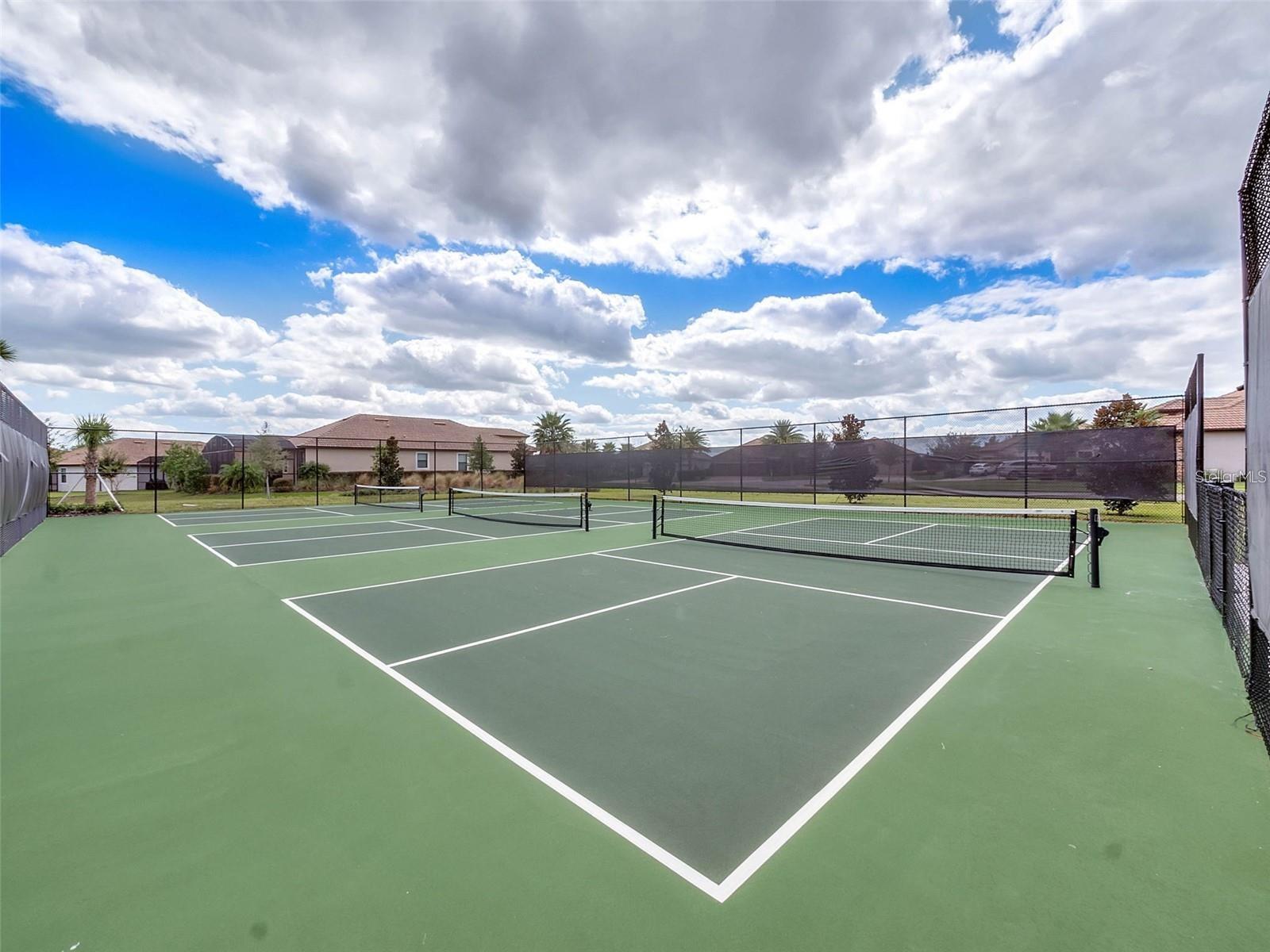 Image 31 of 43 For 740 Drop Shot Drive