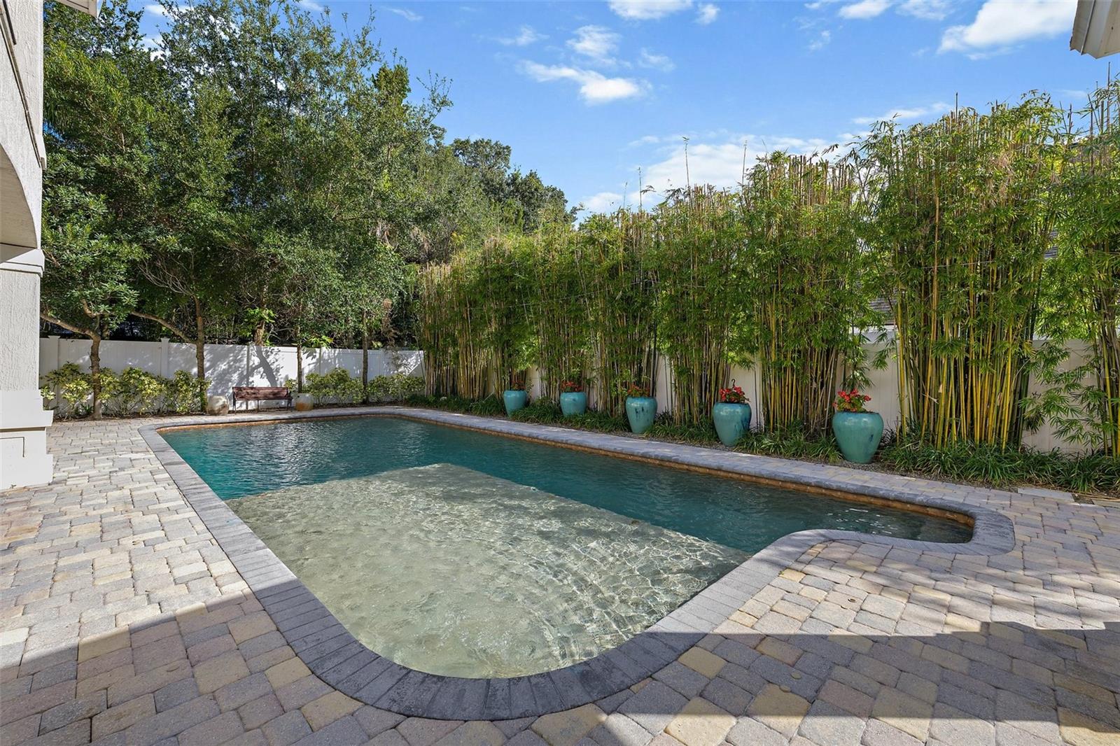 Image 12 of 52 For 1701 Walnut Avenue