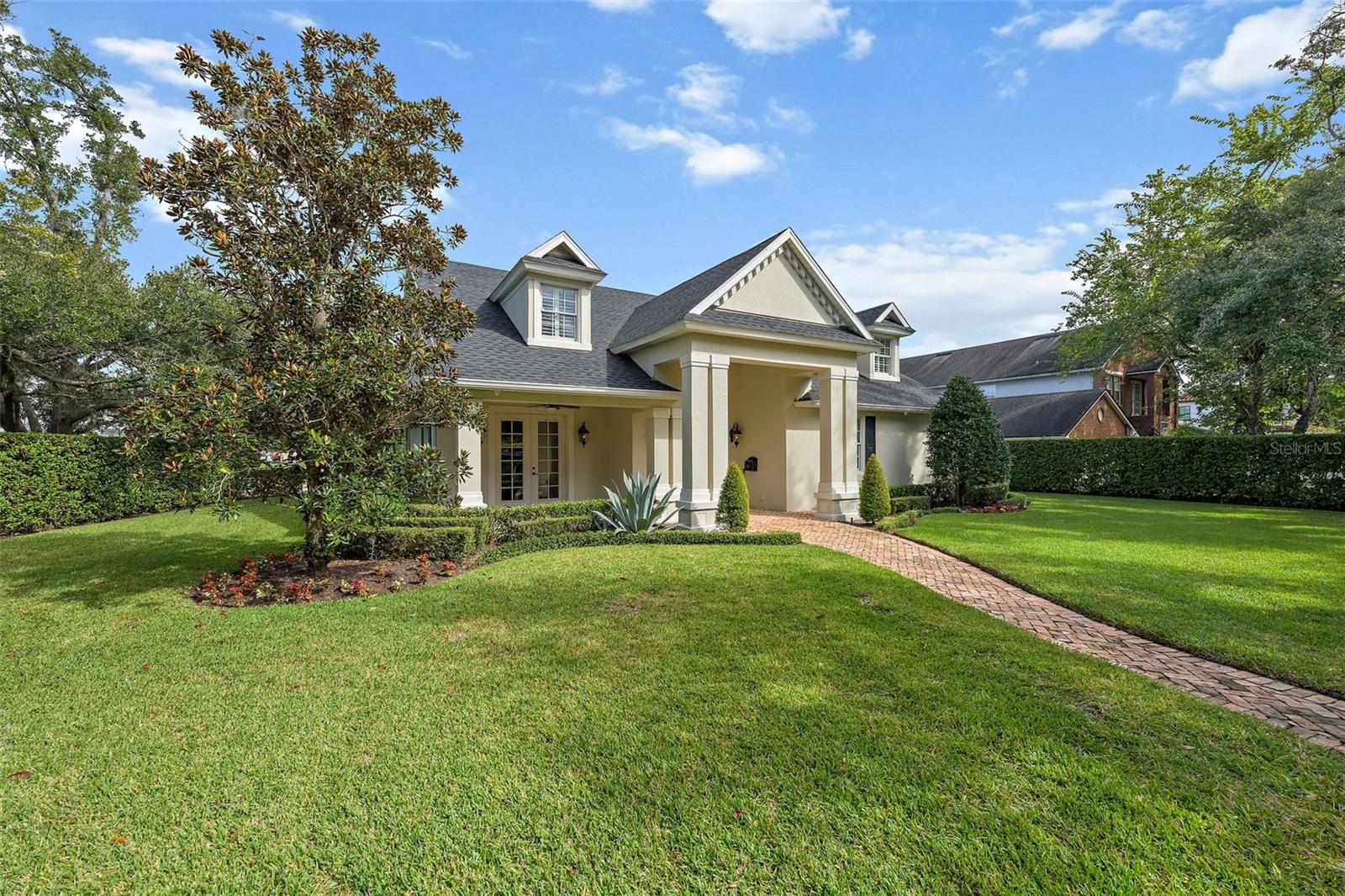 Image 16 of 52 For 1701 Walnut Avenue