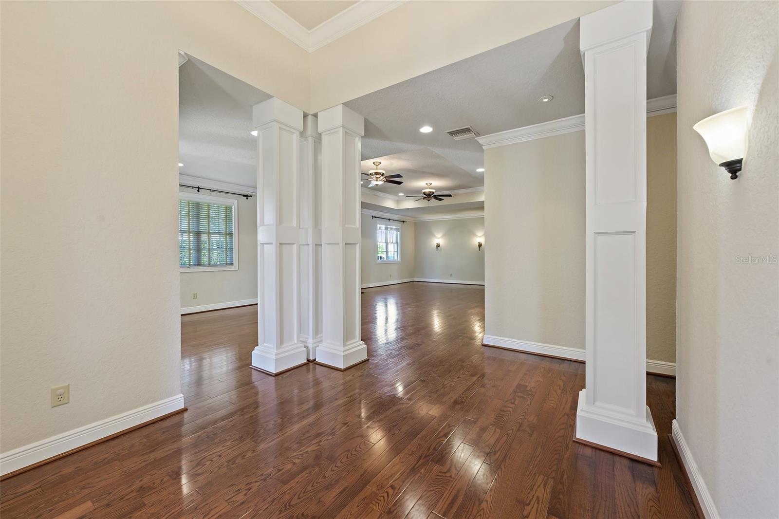 Image 19 of 52 For 1701 Walnut Avenue