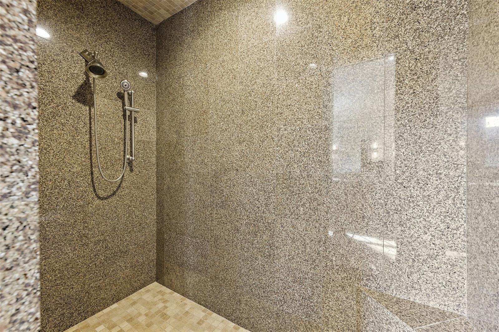 Image 41 of 52 For 1701 Walnut Avenue