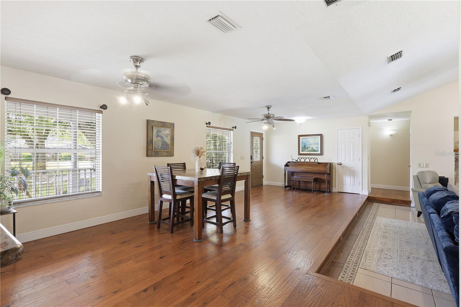 Listing photo id 7 for 1261 Fullers Cross Road