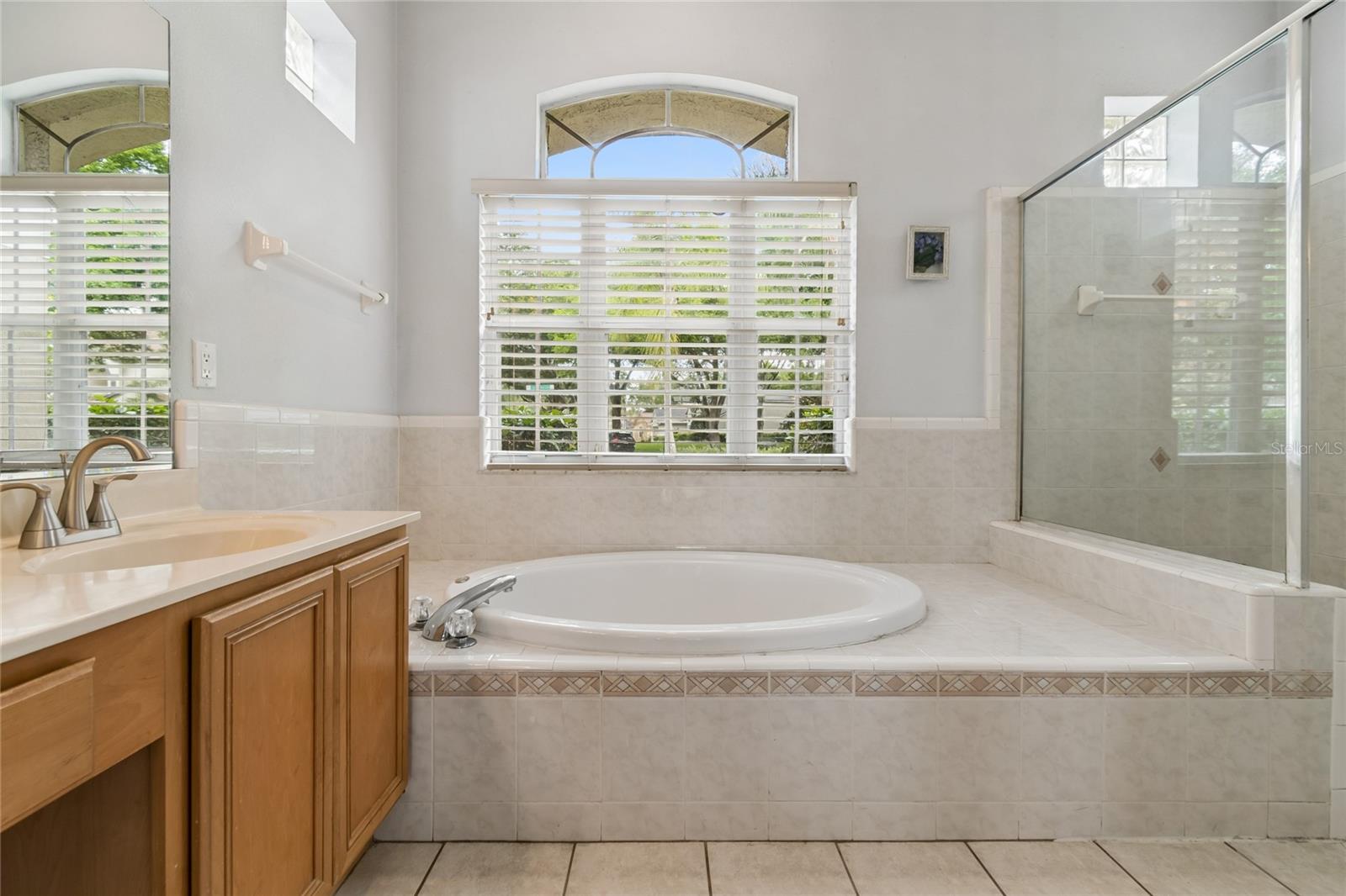 Image 30 of 65 For 10240 Pointview Court