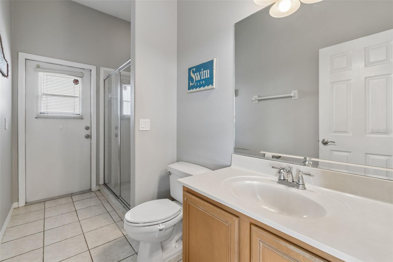 Image 40 of 65 For 10240 Pointview Court