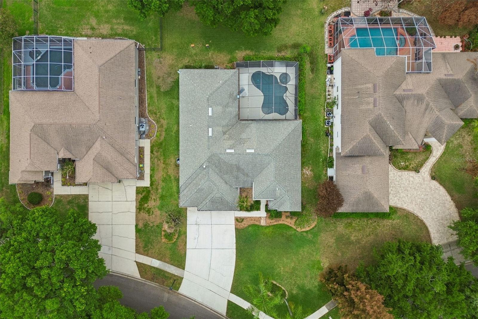 Image 54 of 65 For 10240 Pointview Court