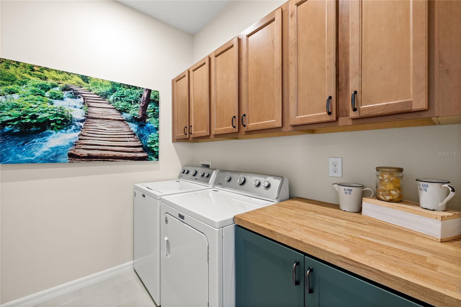 Image 28 of 56 For 16716 Wingspread Loop