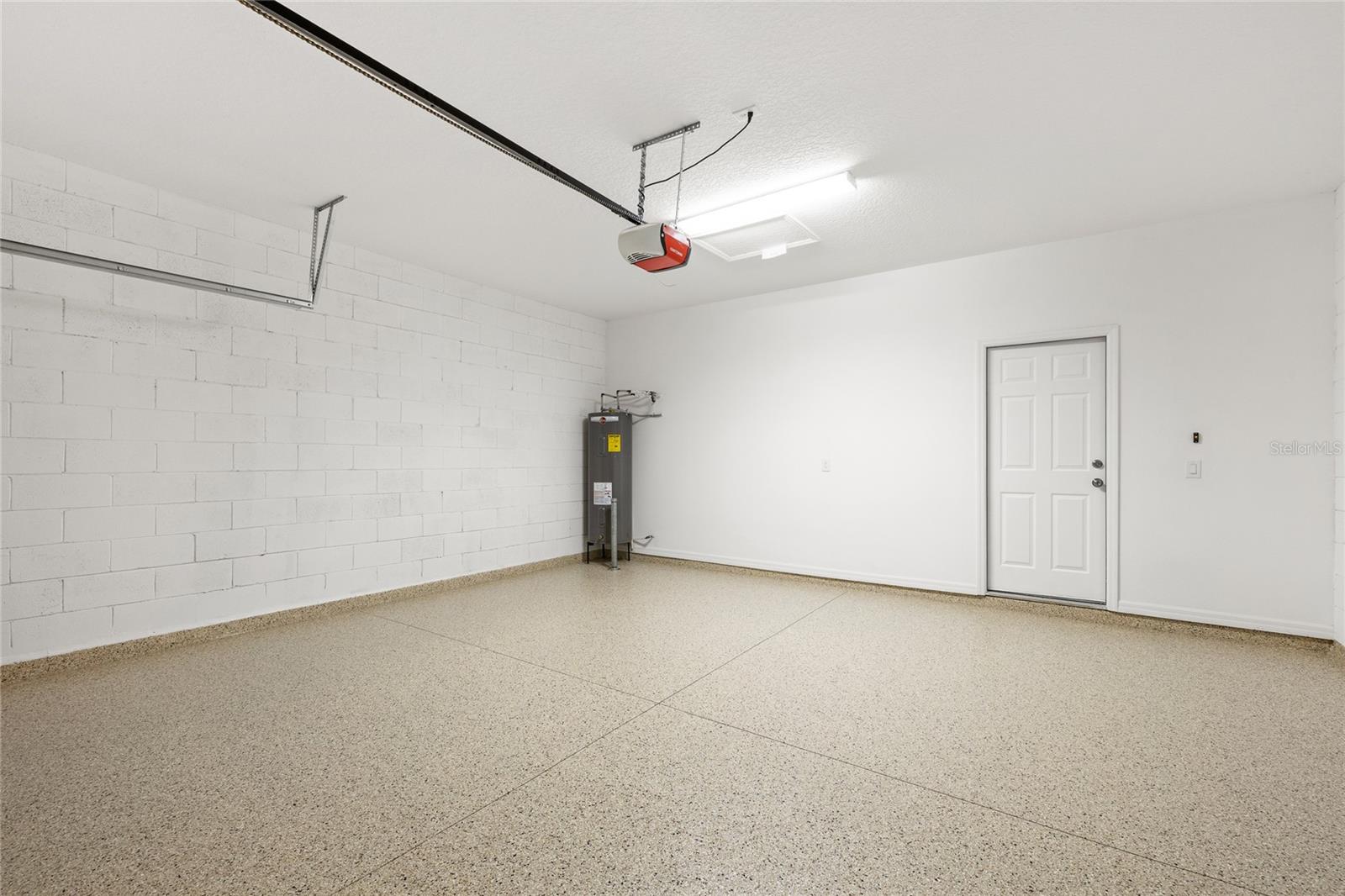 Image 35 of 56 For 16716 Wingspread Loop