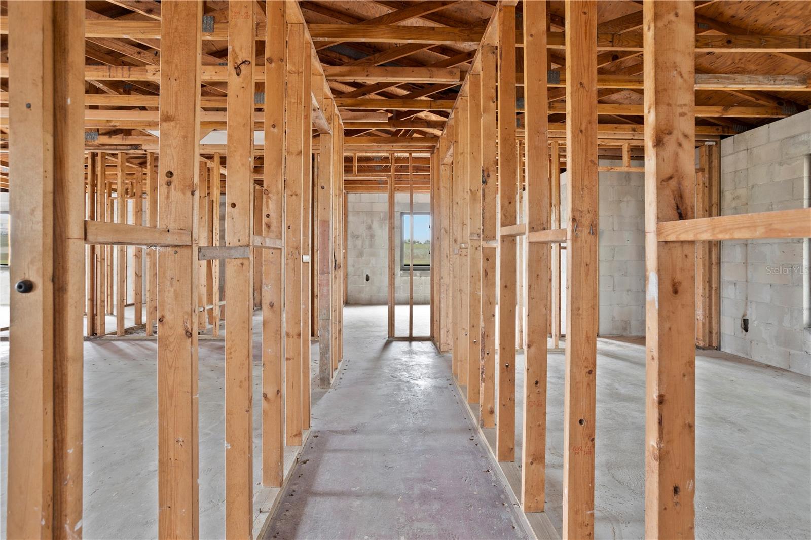 Image 22 of 38 For 17425 Lake Ingram Road