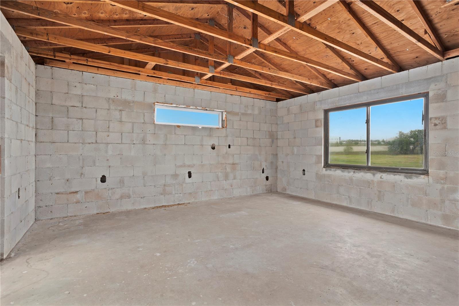 Image 28 of 38 For 17425 Lake Ingram Road