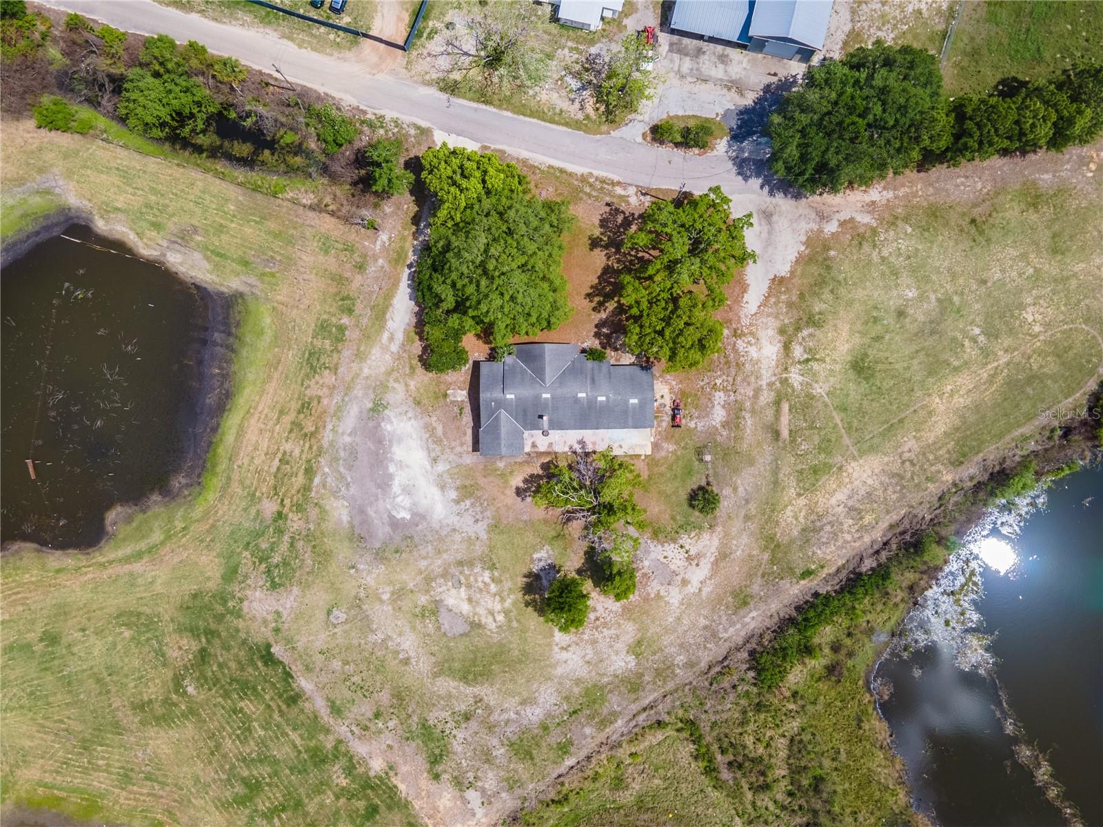 Image 33 of 38 For 17425 Lake Ingram Road