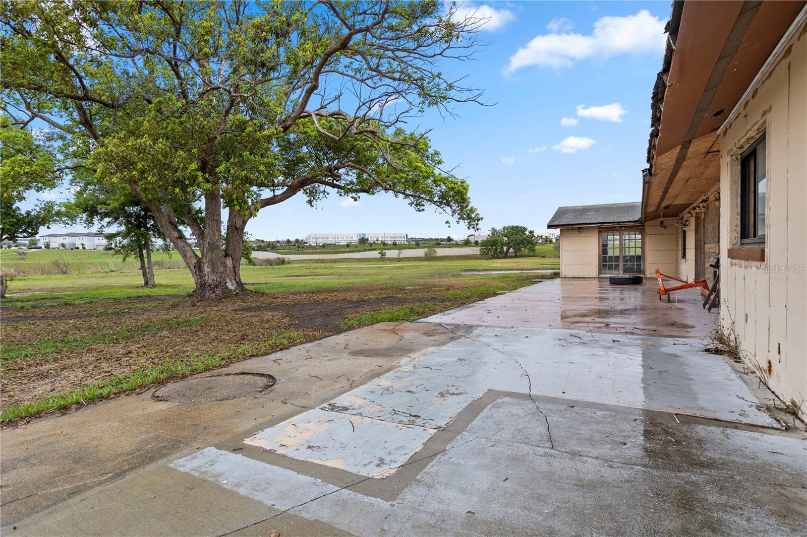 Image 8 of 38 For 17425 Lake Ingram Road