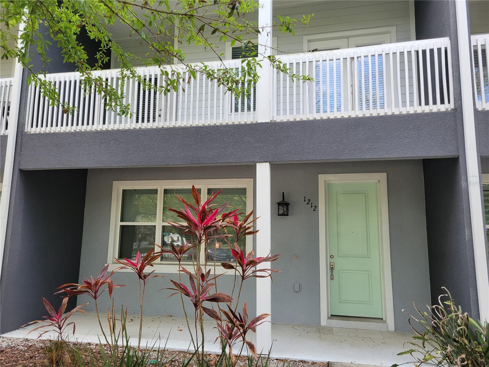 Image 2 of 33 For 1212 Bumby Avenue