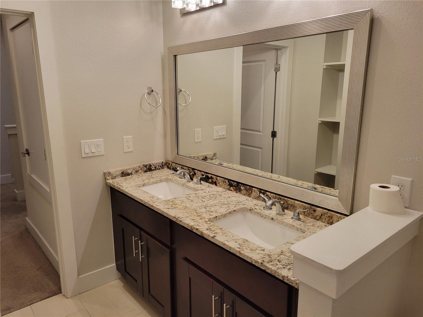 Image 23 of 33 For 1212 Bumby Avenue