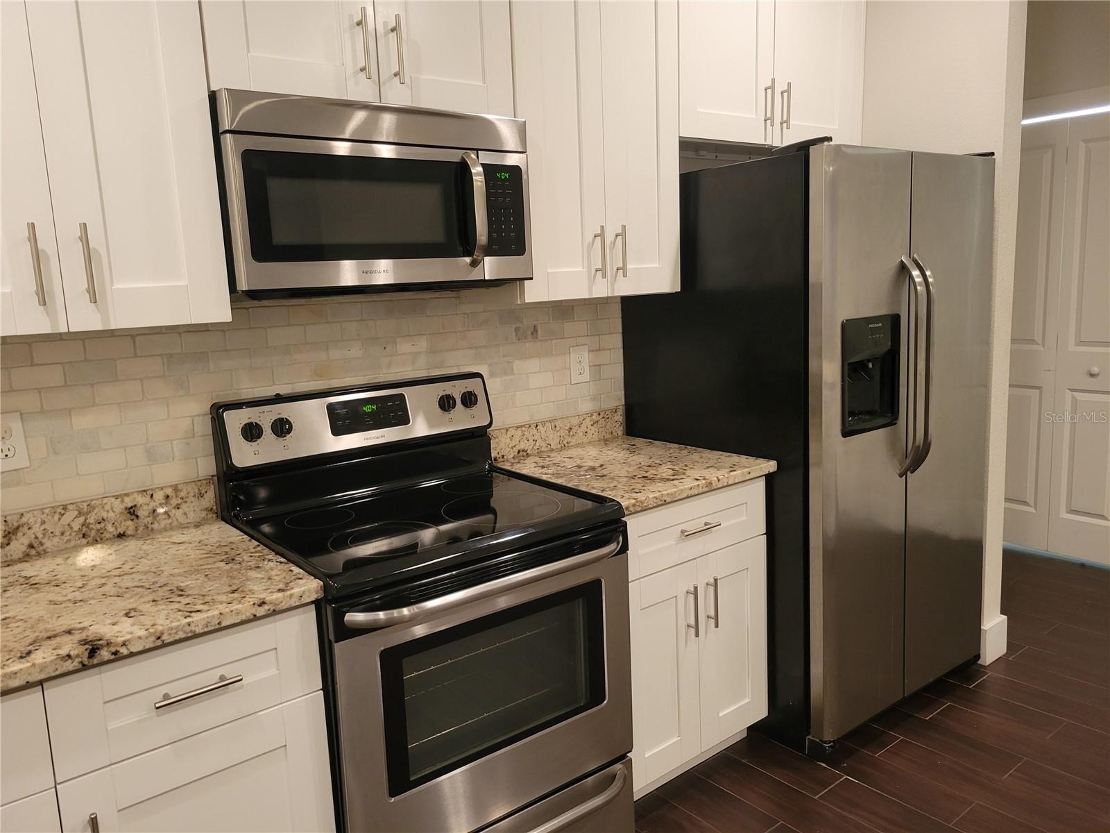 Image 9 of 33 For 1212 Bumby Avenue