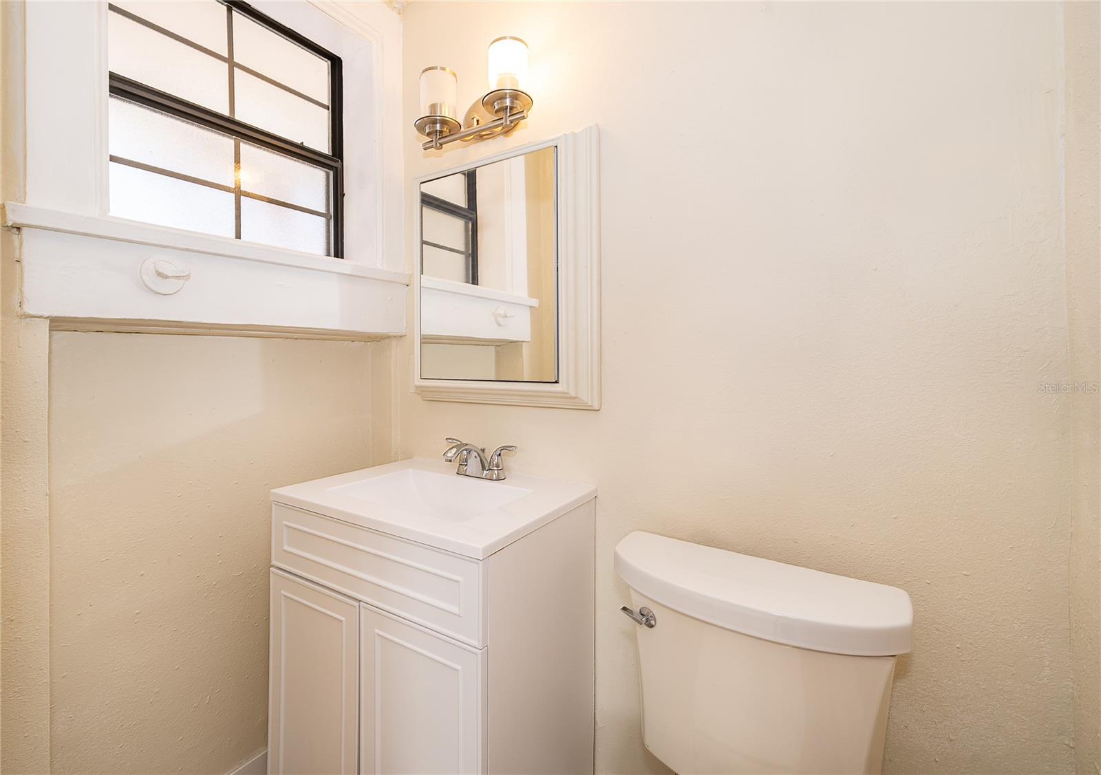 Image 14 of 14 For 601 Delaney Park Drive 2