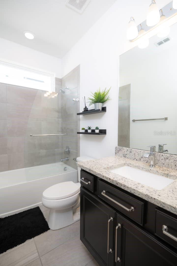 Image 22 of 30 For 15367 Gilligan Court